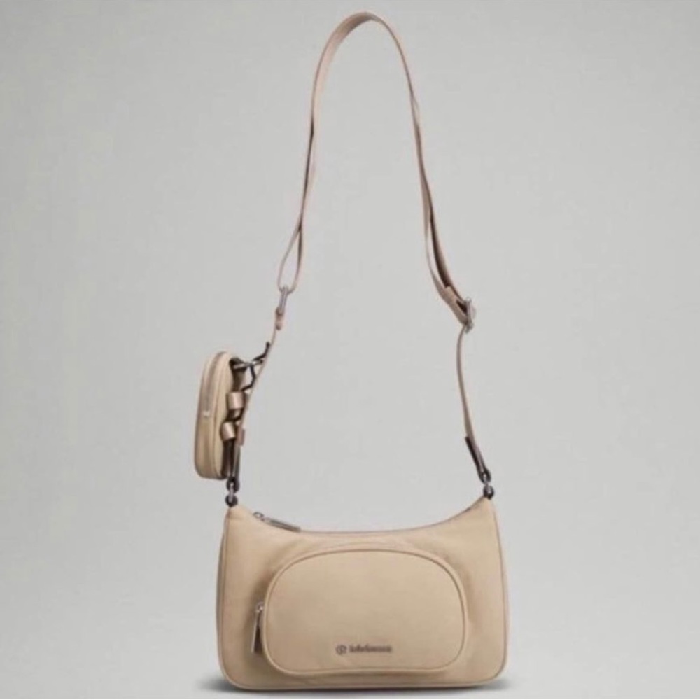 Lululemon nano pouch crossbody